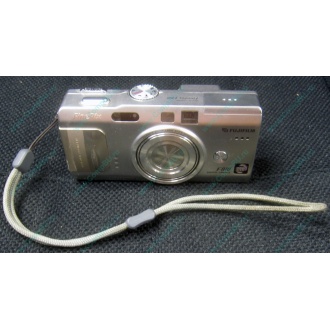 Фотоаппарат Fujifilm FinePix F810 (без зарядного устройства) - Мытищи